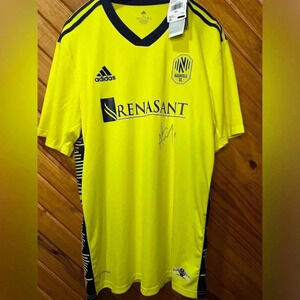 NWT Nashville Soccer Club MLS Midfielder Alex Muyl #19 Signed Autograph Jersey